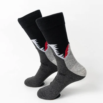 MYORED 1 pár bavlnené ponožky vybavené black shark hlavu karikatúra roztomilý pánskej módy trend mid-trubice ponožky